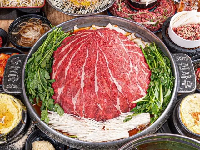 Sinsaumulgalbi Sinbu Branch Galbi (Korean Short Ribs) 2