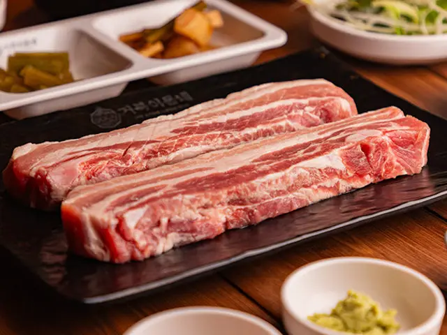 Geobukidongne Gimhaejuchon店 平价烤肉 1