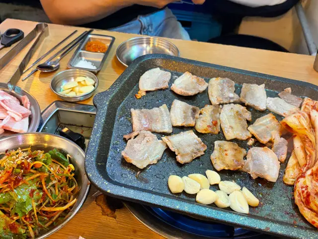 Matiteumyeondwaeji Bangi Branch Late-Night Korean BBQ 3