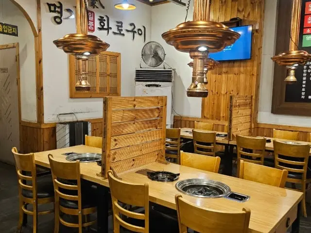 Myeonggailpumhwarogui Gokbanjeongdong Branch Galbi (Korean Short Ribs) 3