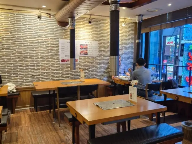 Galbisesang Yangjae Main Branch Salchisal (Beef Chuck Flap) 3