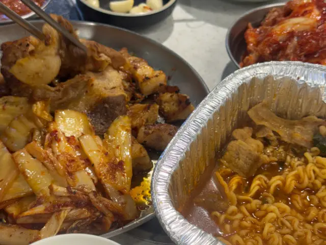엉터리 무한대패 중앙대점 고기집 사진 3