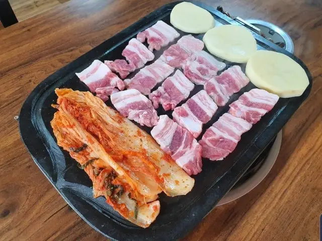 Jayeonsandolguisamgyeopsal Korean Beef BBQ (Hanwoo) 2