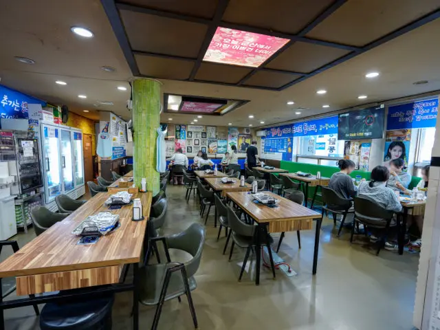 Ttottosaenggopchang Old-School Korean BBQ 3