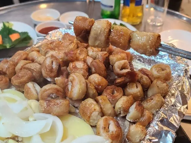 Wangsipri Susanghanmakchang Doseonsageori Branch Korean BBQ 2