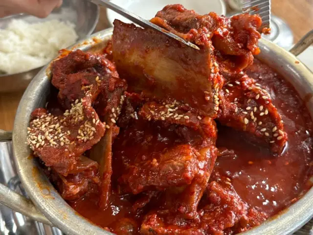 Gohyangsogalbijjim Yongwon Main Branch Galbi (Korean Short Ribs) 2