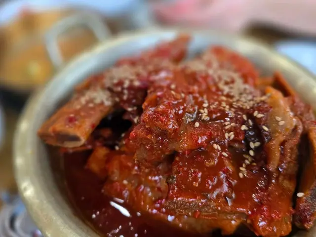 Gohyangsogalbijjim Yongwon Main Branch Galbi (Korean Short Ribs) 3
