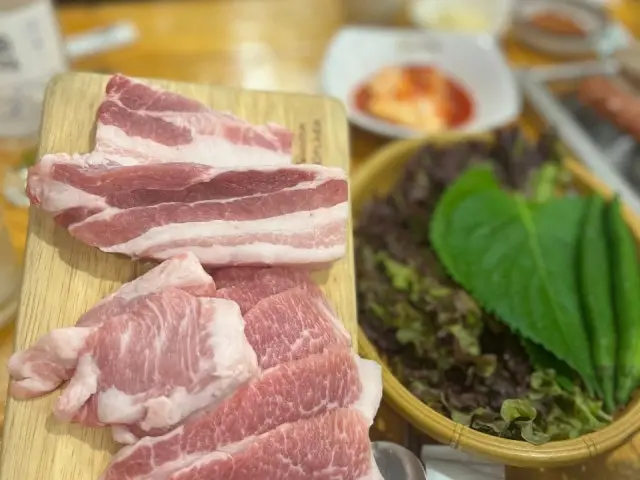 예쁜돼지 혼밥 사진 2