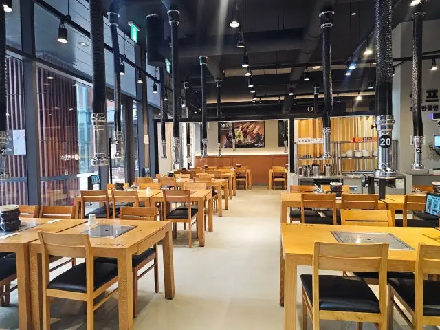 Meokbohanu Gwanggyoelpoteumol Branch Solo-Friendly Korean BBQ 3
