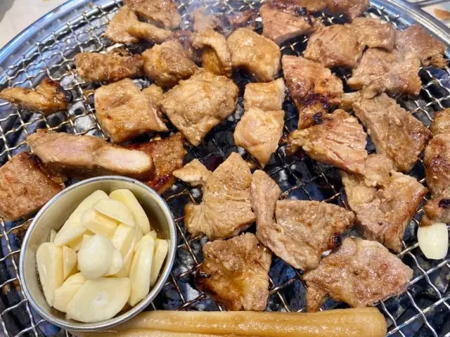 Myeongryunjinsagalbi Suwongokbanjeong Branch Galbi (Korean Short Ribs) 3