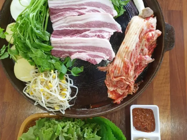 Baekjeongjeongyuksikdang Solo-Friendly Korean BBQ 2