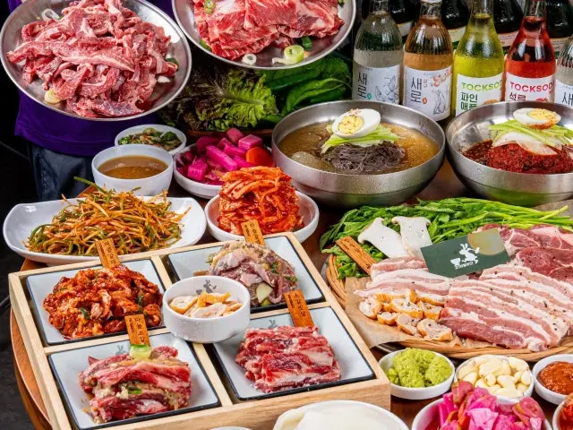 Gogigupneunbangatgan Incheonjuan Branch Galbi (Korean Short Ribs) 2
