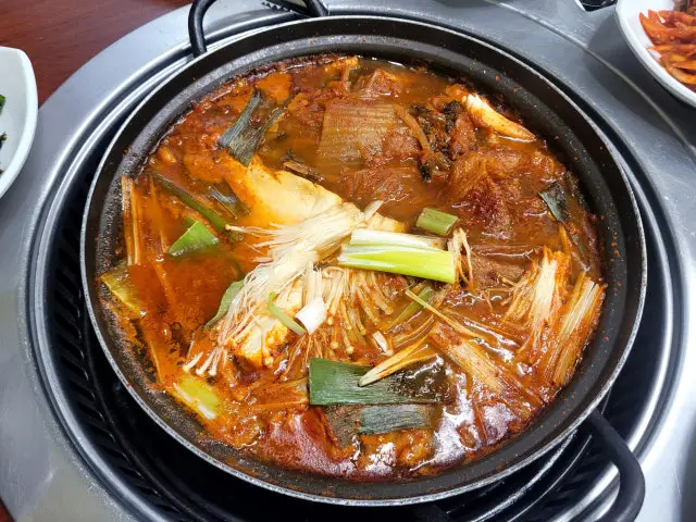 청마루한우숯불갈비 사진 3