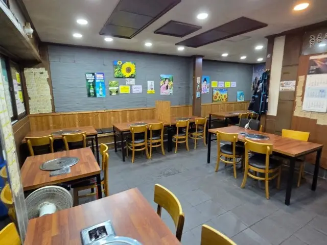 Myeongseungjejusaenggogi Ogyeopsal (Skin-On Pork Belly) 3