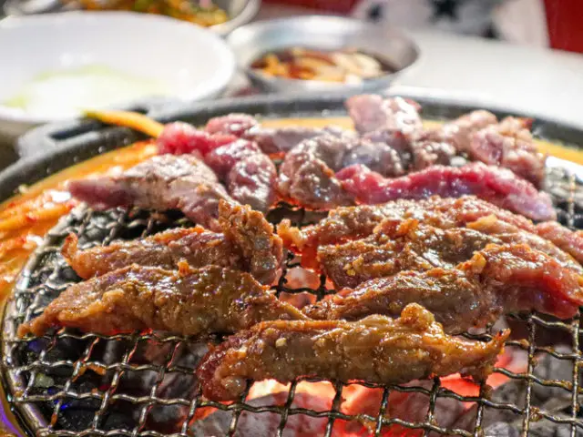 Sinmapogalmaegi Geomdan Branch Old-School Korean BBQ 3