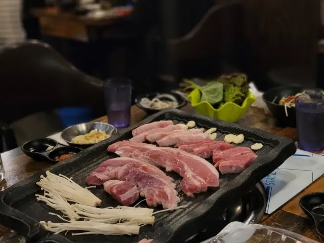 Sansoreulpumeungogi 薄切五花肉 1