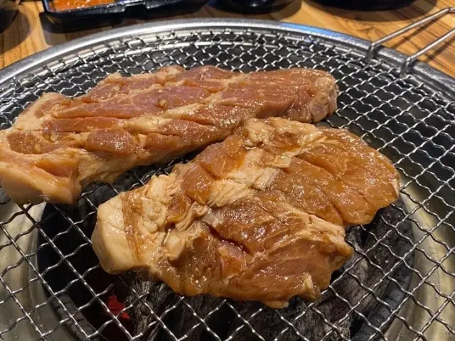 Handonchamsutkkogi Hyeoksin店 個室焼肉 3