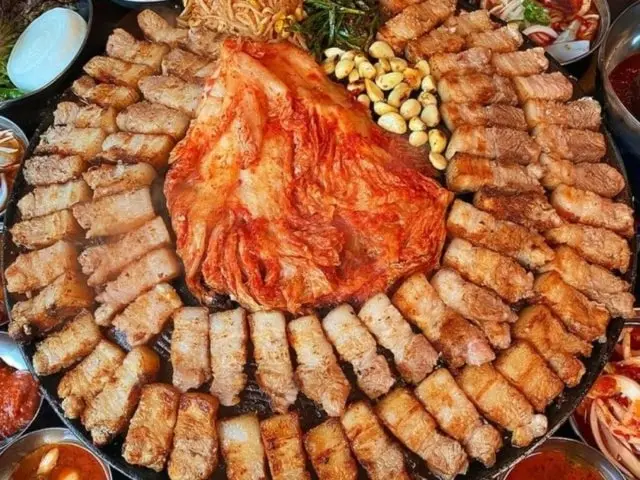 동두천솥뚜껑 삼겹살 합정점 가성비 사진 1