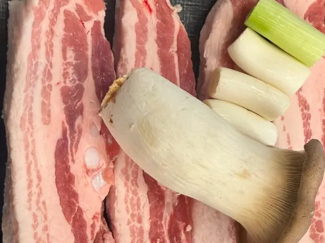 Dwaeminine Mukdong店 烤肠 3