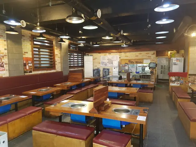 Cheonhawangsogeumgui 老字号烤肉 1