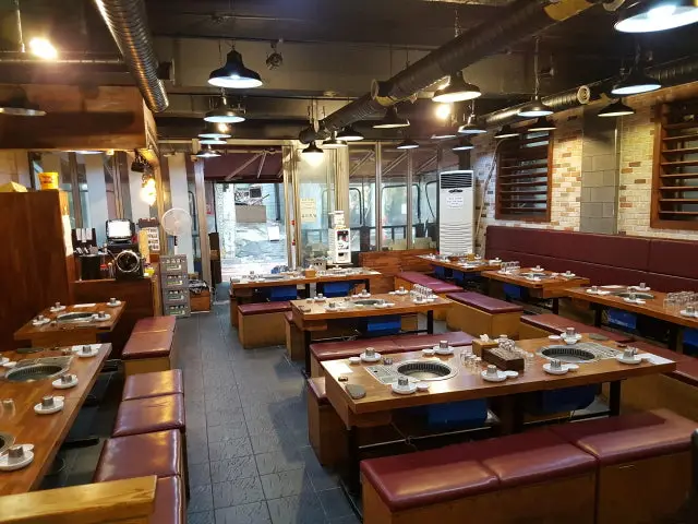 Cheonhawangsogeumgui 老字号烤肉 2