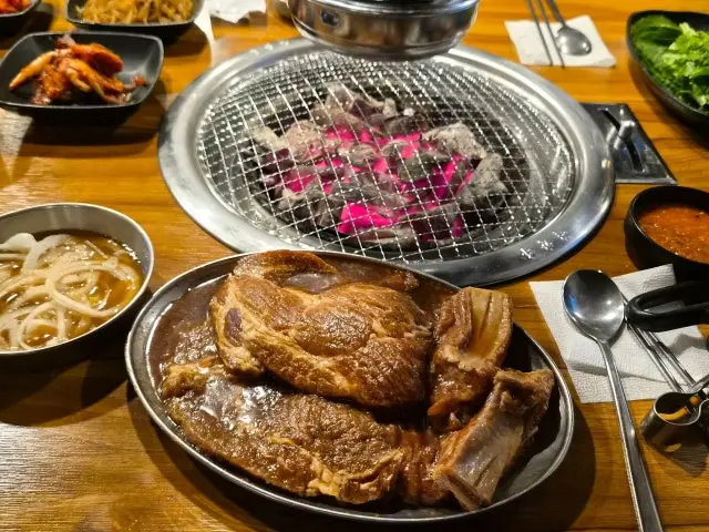 Mandaegalbi 老舗焼肉 3