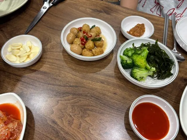 생삼겹이랑찌개랑 사진 1