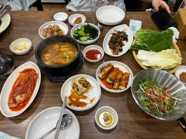 생삼겹이랑찌개랑 사진 2