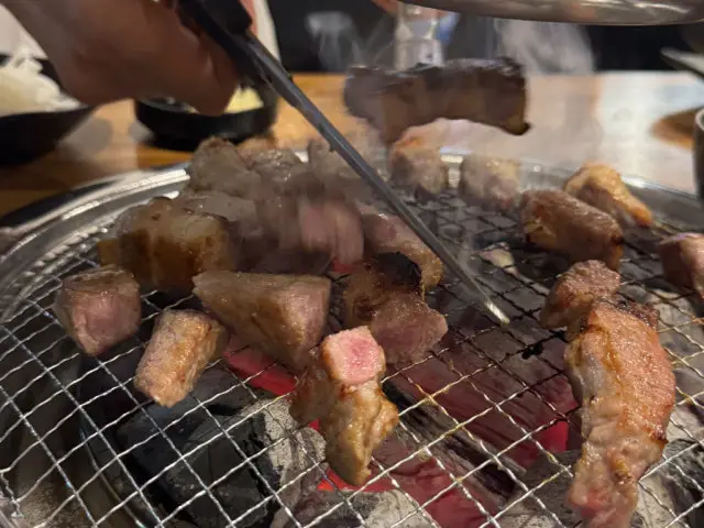 Sutdwaeji Samgyeopsal (Pork Belly BBQ) 3