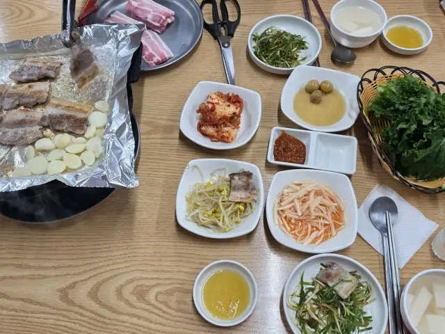 Mansubulgogi Old-School Korean BBQ 2