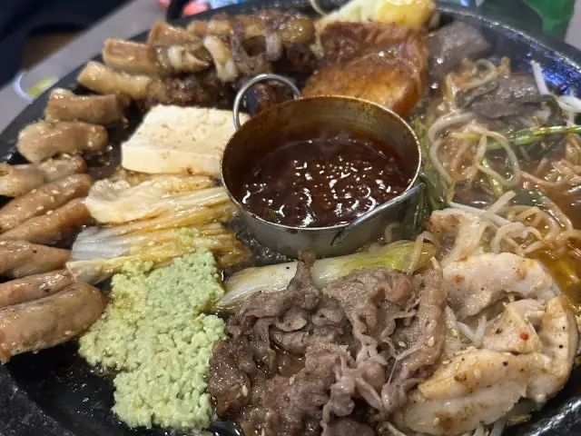 Gongjyuyanggopchang Gopchang (Grilled Intestines) 1