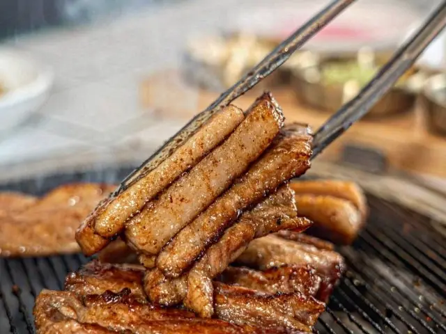 Samsanjanggojip Galbi (Korean Short Ribs) 1
