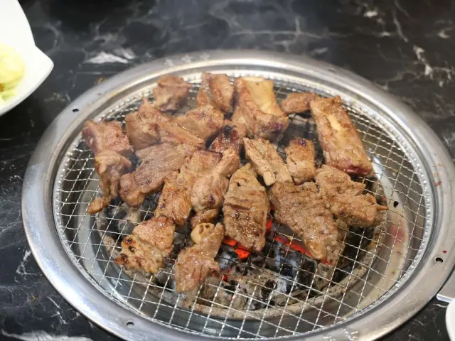 Bongmyeonggasutbulhwarogui Cheonanseongjeong店 五花肉烤肉 1