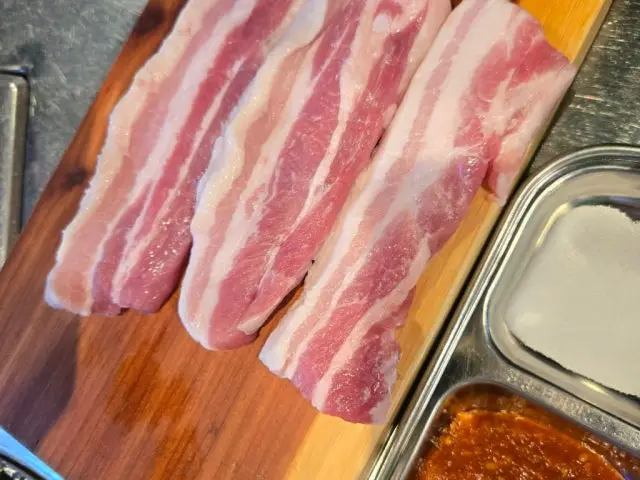 Bakdalbakganesutbulkkeopdegi Mansu Branch Galbi (Korean Short Ribs) 2