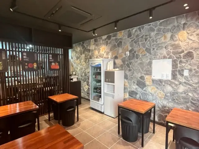 Miseuteoyukhoeyeoneowang Seongsinyeodae Branch Yukhoe (Korean Beef Tartare) 2