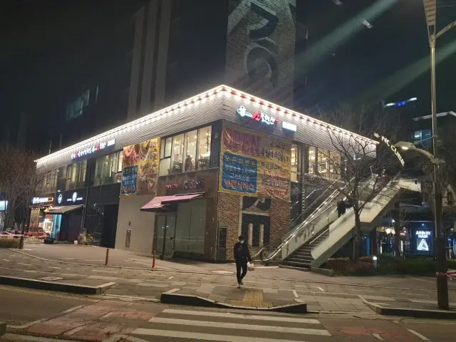 Sopeulreoseu Songdo店 写真 1