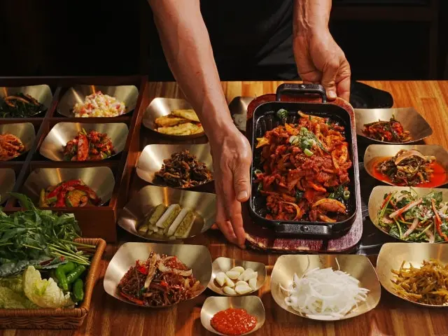 Hwachunyeonga Homaesil Main Branch Galbi (Korean Short Ribs) 1