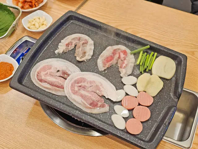 Ttingdongjejudaepaerangyetnalgalbi Gamcheon店 写真 3