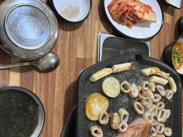 Sigolsaengmakchang Hyeonggoksongjeong店 烤大腸頭 3