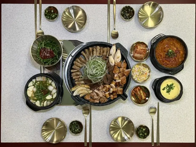Gopchanghoegwan Cheonansinbu Branch Korean BBQ for Groups 2