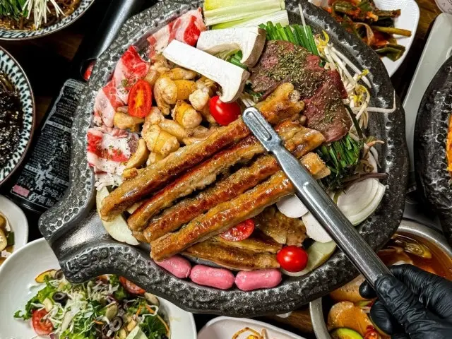 Gamseonggopchang Dongtanhosugongwon 總店 烤腸 1