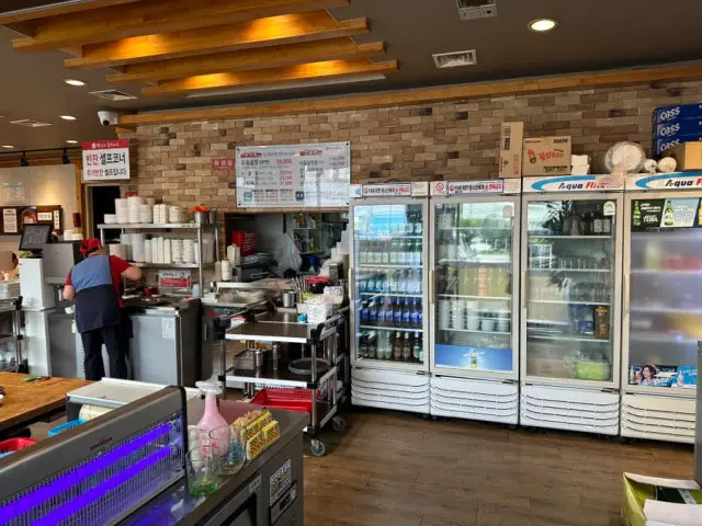 Wangsiprigopchangmaeul Old-School Korean BBQ 3