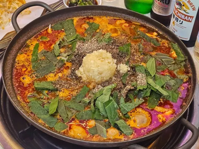 Dongsingopchang Sinseoldong Main Branch Gopchang (Grilled Intestines) 1