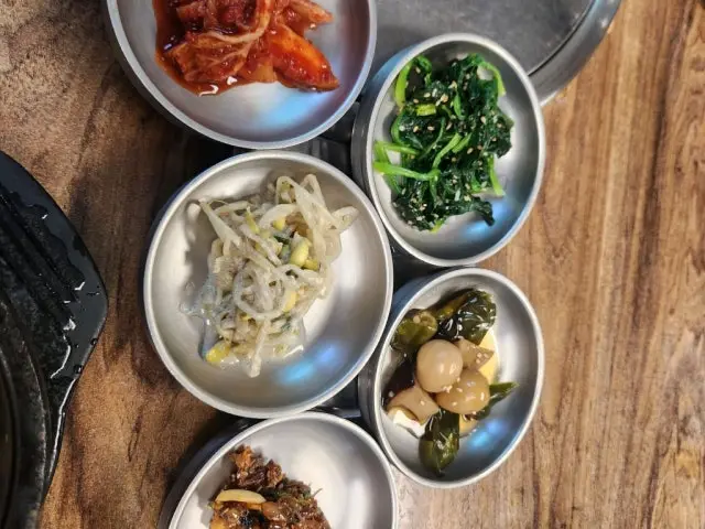 Hanumirak ラム焼肉・羊串 3