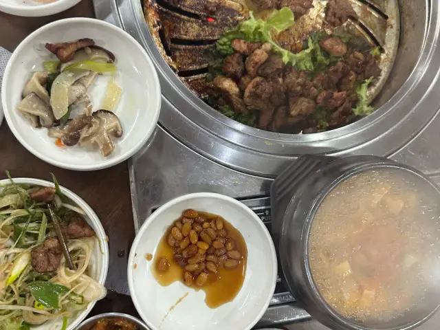 Samsamsutbulchon Old-School Korean BBQ 2