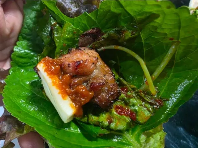 Gwongane Hwanggeumhwaro Gangreungsujaegalbi 總店 豬排骨 2
