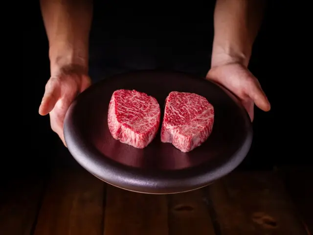 Jonggak Hanugongbang Korean Beef BBQ (Hanwoo) 2