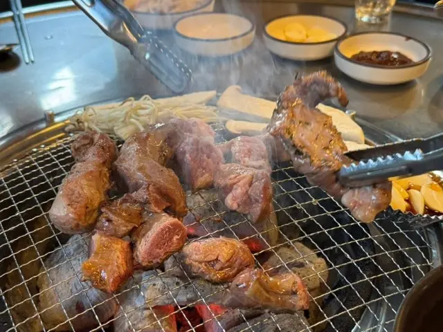Idaepo Ponam Branch Galmaegisal (Pork Skirt) 1