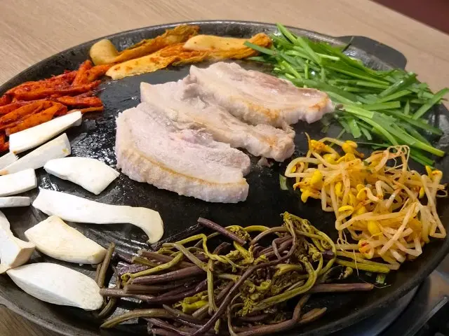더덕솥뚜껑삼겹살 서울등촌점 노포 사진 3