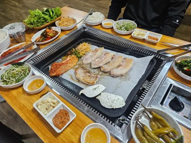 Jeonggane Korean BBQ for Groups 1